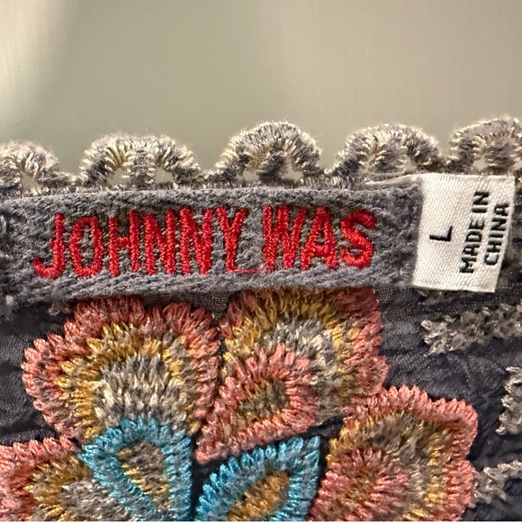 Johnny Was Multicolor Embroidered Women's Blouse - Picture 5 of 5